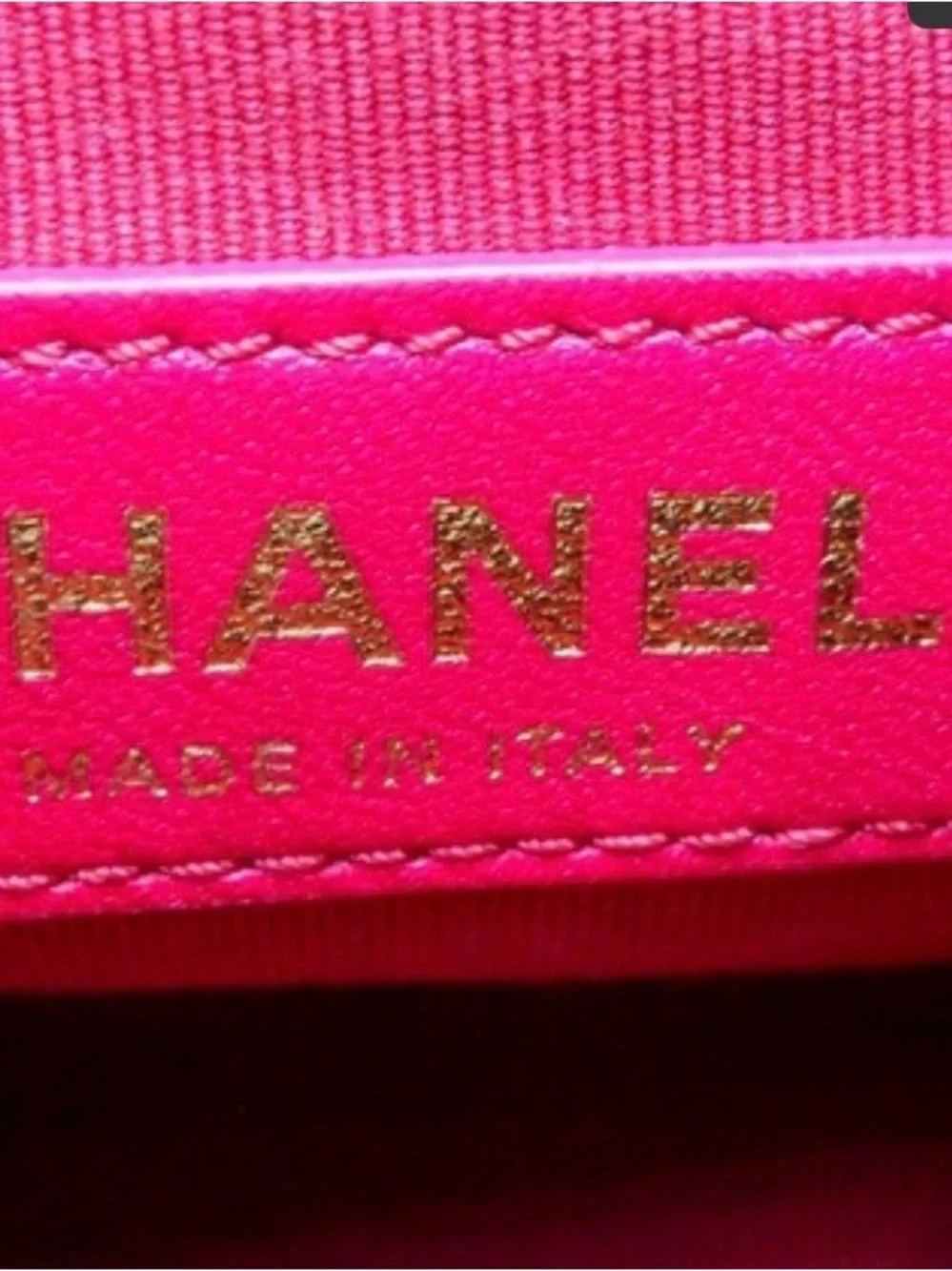 CHANEL Pearl Drawstring Bucket Bag in Black Quilted Lambskin with Pearl Strap